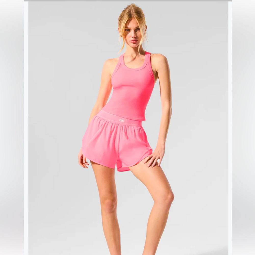 ALO Bubblegum Pink Match Point Shorts NWT, Size Large